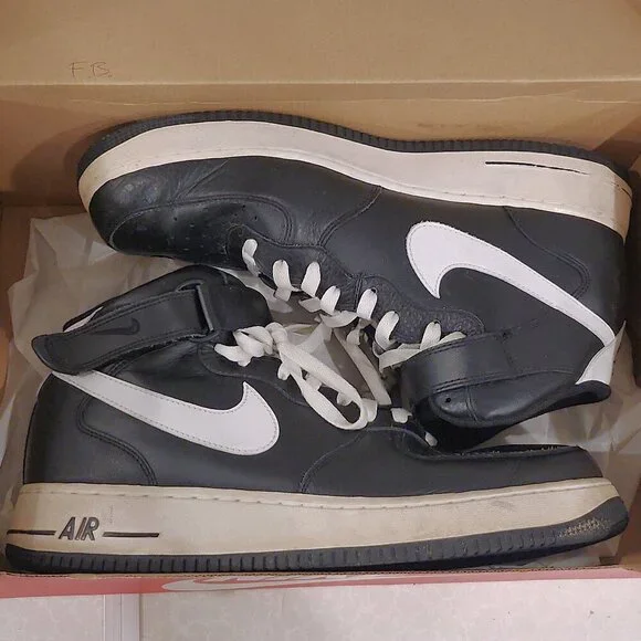 Nike Air Force 1 Mid '07 Black 2011 US Men's size 11 315123-010 without box RARE - Picture 1 of 12